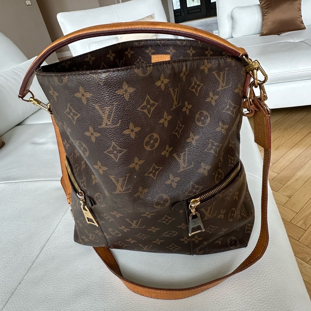 Louis Vuitton Melie - Picture 3 of 17